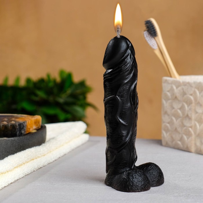 Фигурная свеча ФАВОРИТ, ручная работа, черная, 16 см